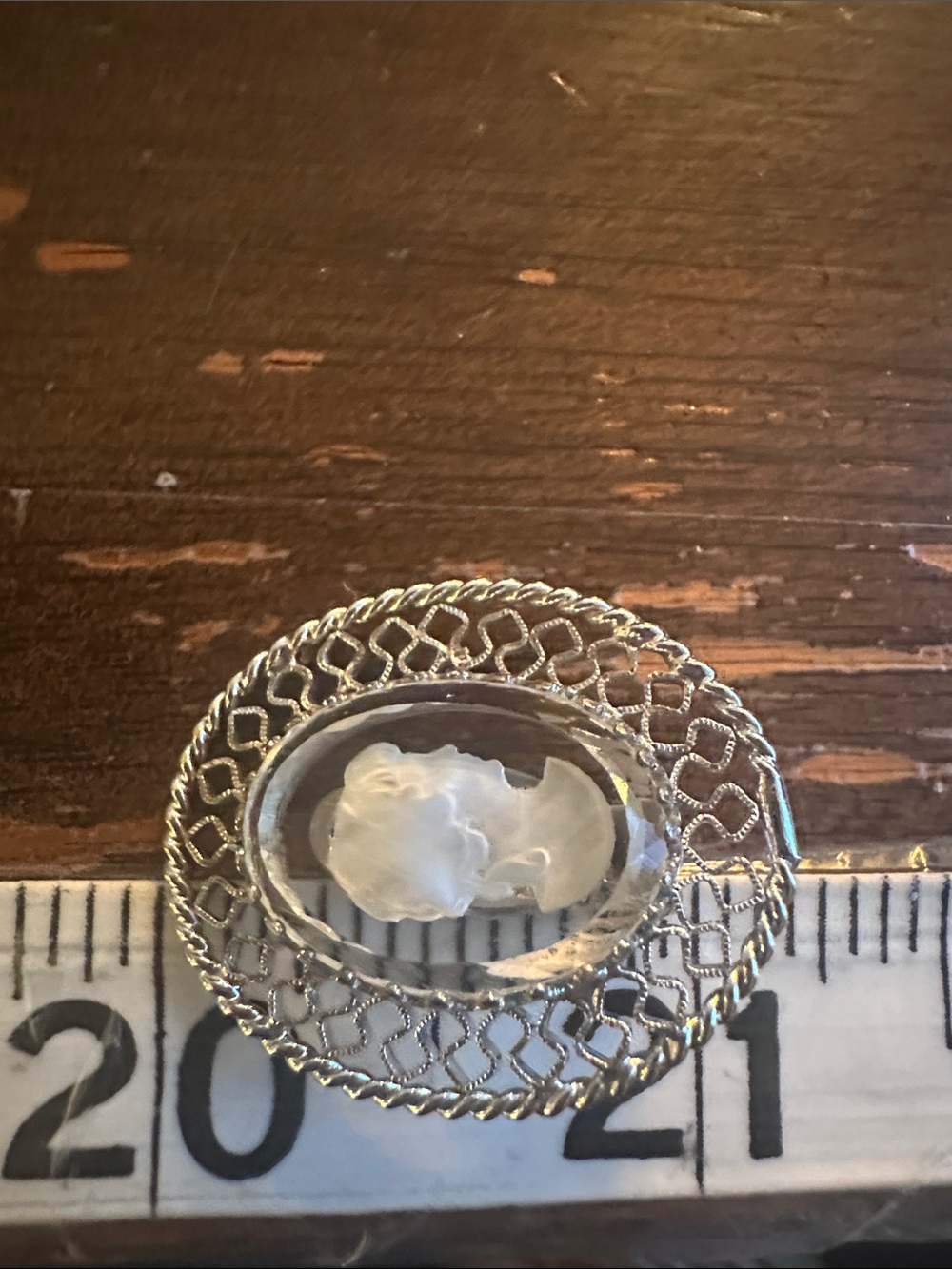 1950’s Whiting & Davis intaglio glass cameo in Sterling Filligree - Picture 6 of 6